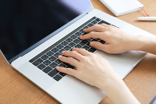 検診結果及び予防接種 データ入力業務